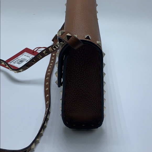 ❤️NWT VALENTINO SMALL ROCKSTUD CALFSKIN CROSSBODY BAG IN BROWN - Picture 4 of 15